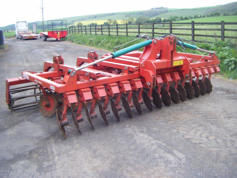 KVERNELAND DSA DISC CULTIVATOR Recently Sold Browns Agricultural